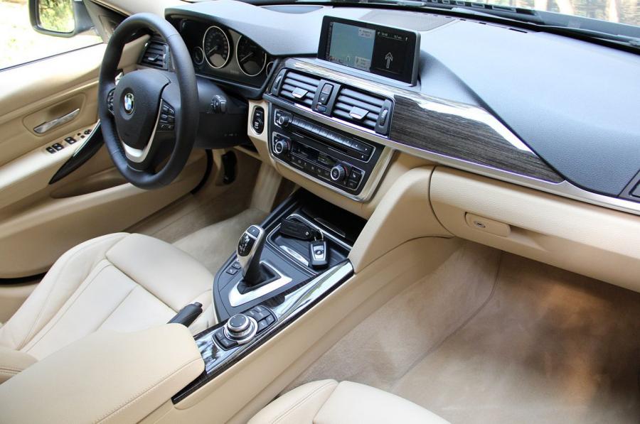  BMW 3-Series Sports Wagon 2014 года  (фото 22 из 48)